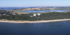 Die gro&szlig;z&uuml;gig gestaltete Anlage des Hotels