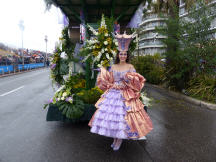 Blumenk&ouml;nigin im Amt
